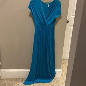 Motherbee maternity / nursing dress